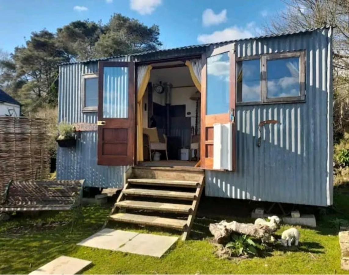 Hotel Treguth Glamping Unique Experience - Themed Huts Saint Day Exterior foto