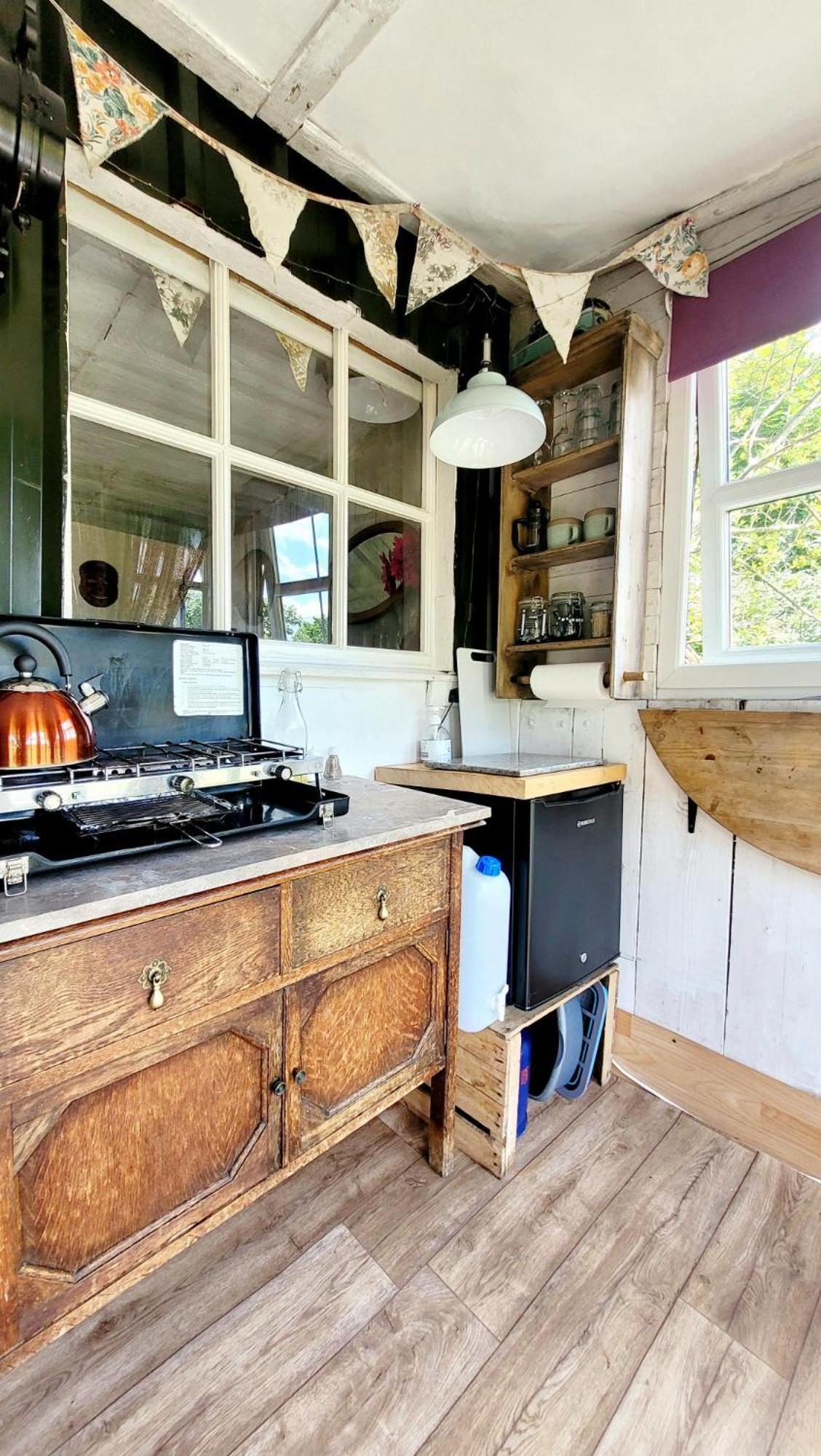 Hotel Treguth Glamping Unique Experience - Themed Huts Saint Day Exterior foto