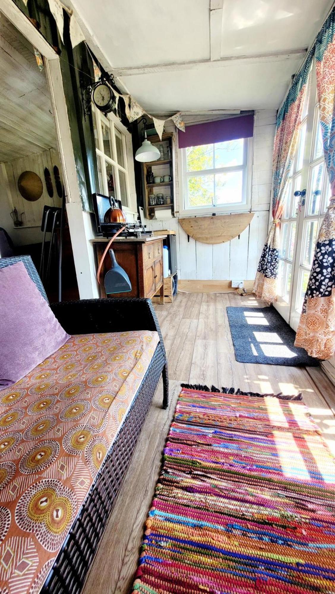 Hotel Treguth Glamping Unique Experience - Themed Huts Saint Day Exterior foto