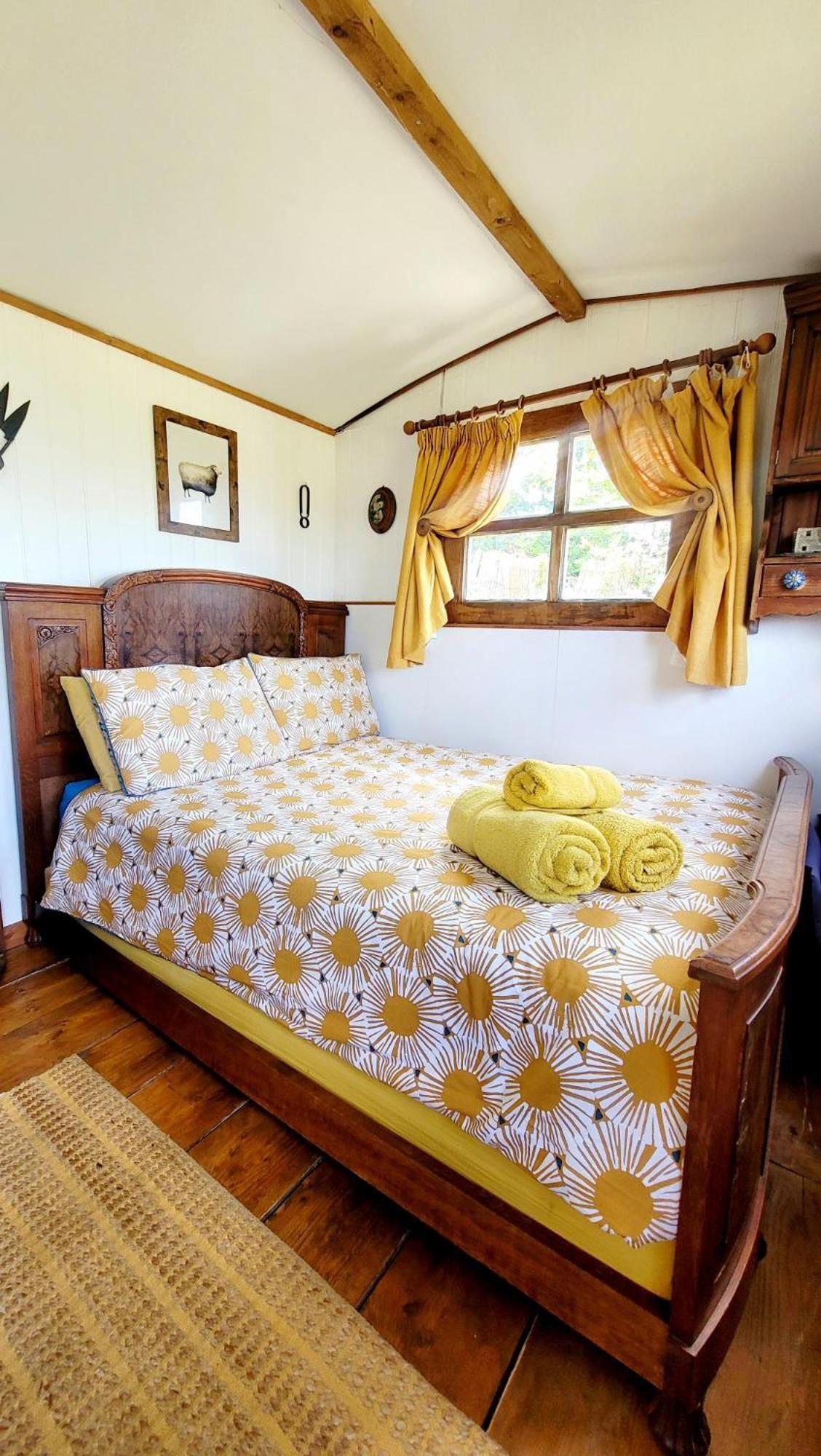Hotel Treguth Glamping Unique Experience - Themed Huts Saint Day Exterior foto